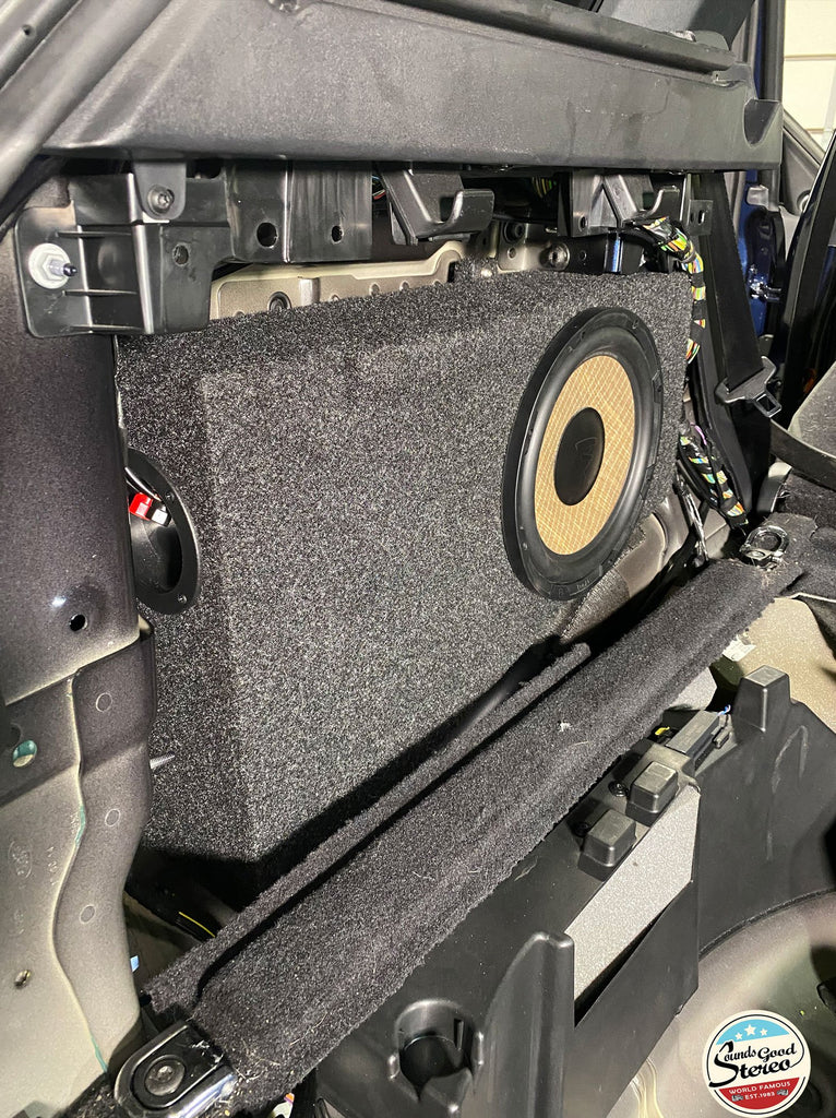 Custom Stealth Subwoofer Enclosure - Compatible with 2014-2020 Range Rover Sport - Arc Audio A-Series,1-ohm