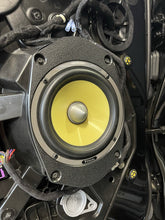 Cargar imagen en el visor de la galería, Custom Made 6x9 to 6.5" Speaker Adapters (Fits Dodge, Chrysler and Many More Vehicles)